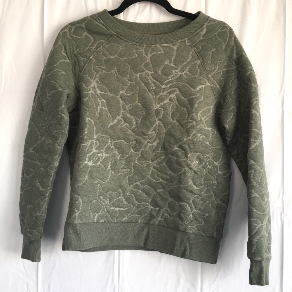 Prana Green Quilted pullover with detail. NWOT